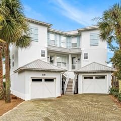 Big Blue Crab | Sleeps 20 | 4 King ensuites | 7BR