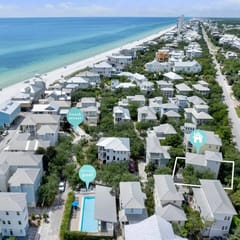 New 4 BR all en-suite Steps to Beach and Comm Pool