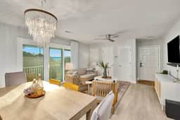 New 2BR/2BA - Gulf Views Steps to Gulf Sleeps 6