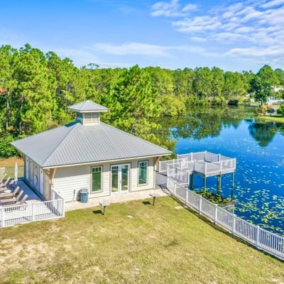 New List 3BR/2BA Golf Cart with Beach Essentials