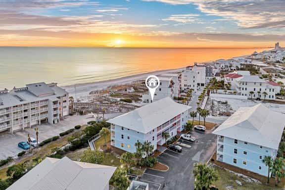 New 2BR/2BA - Gulf Views Steps to Gulf Sleeps 6 - Image 1