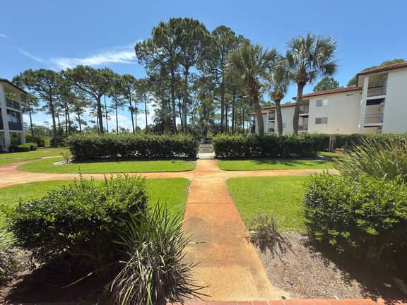 Mingo at Mar-A-Lago | Walk to Beach | Pool Hot Tub